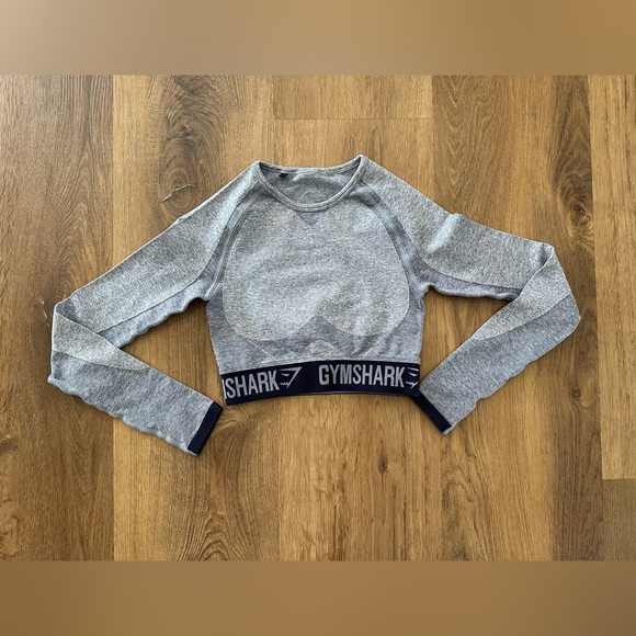 Gymshark Flex Crop Top Long Sleeve Active Gray Shirt and Pants included - Picture 6 of 11